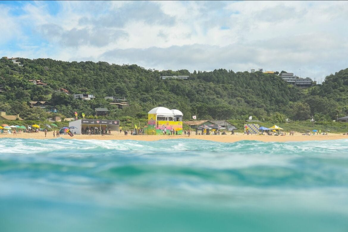 b6ff4ab0 d143 bf89 b57a 557ccab91105