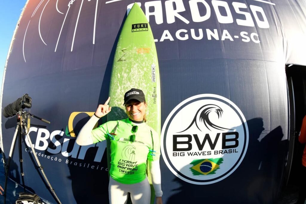 Michelle Des Bouillons BigWave Cardoso MarcioDavid0095