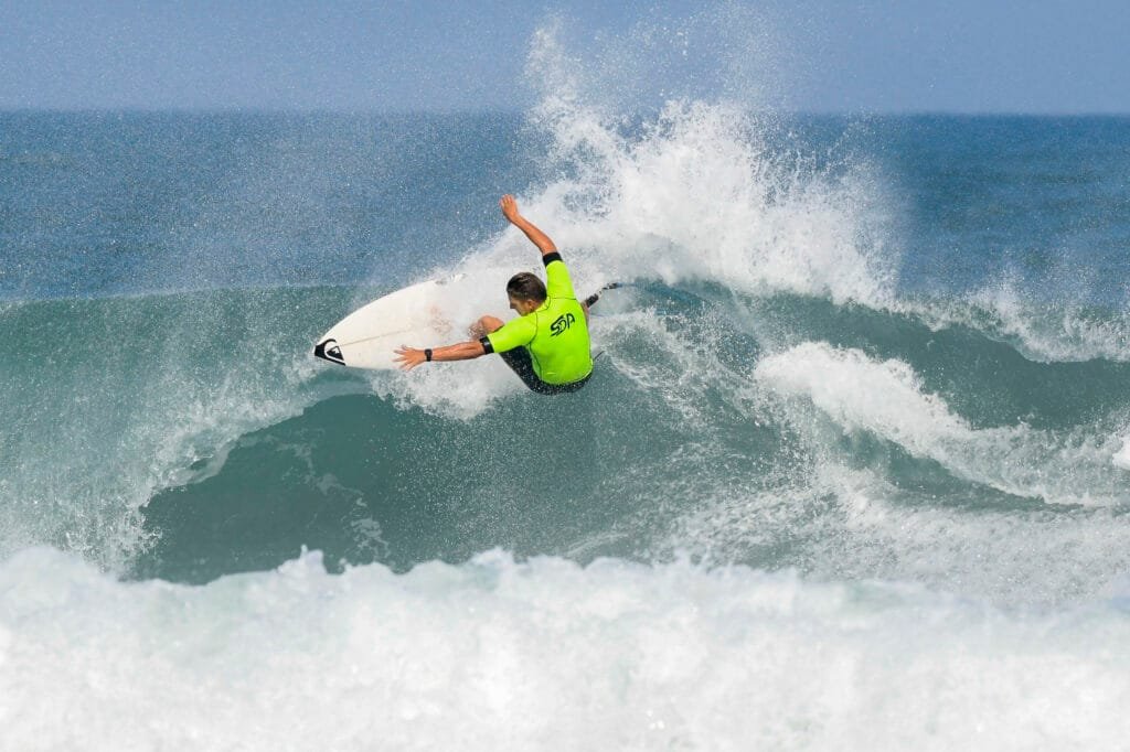 FRANCO RADZIUNAS FloripaPro Joaquina Dia1 MarcioDavidphoto00041