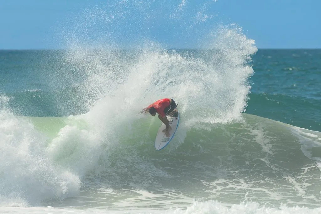 Lucas Silveira laybackpro marciodavid web