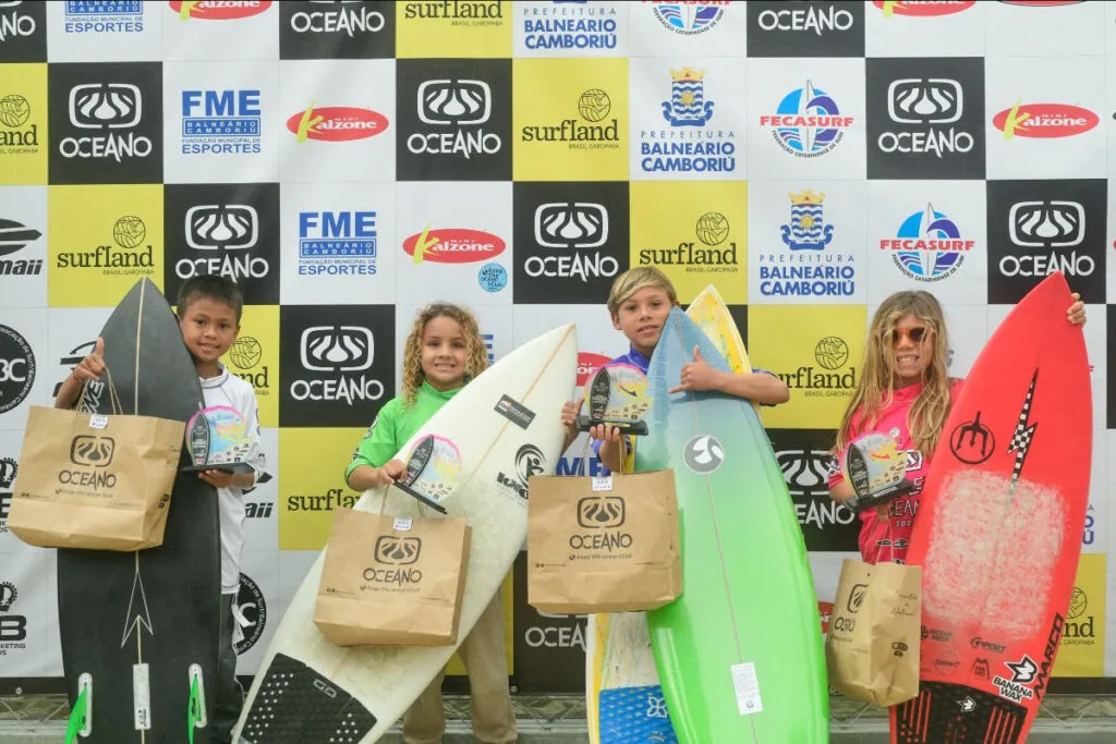 Pódio Sub 8 Masculino Foto Márcio David