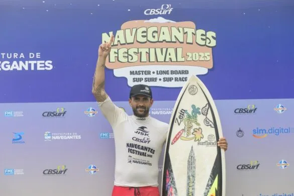 456545 1169854 marcio farney cbsurf navegantes dia2 marciodavidphoto00030143 web
