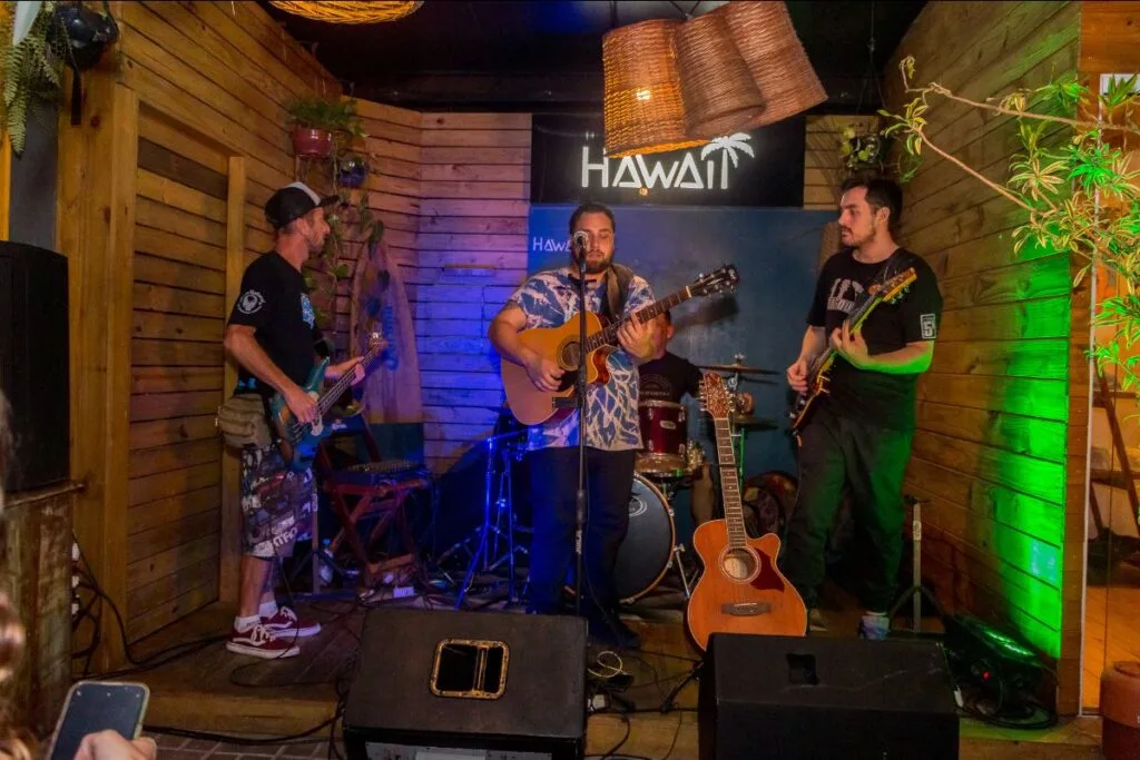 Entrega da premiação no Hawaii Circuito ASM 2024 Foto @jefpereiraphoto