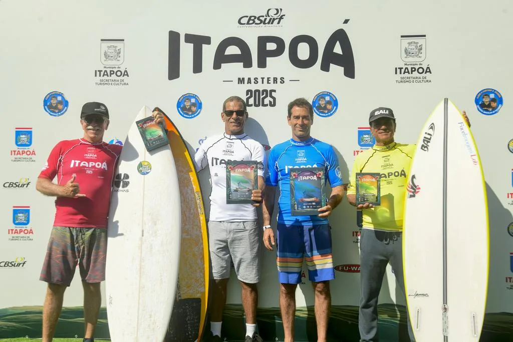 Podio categoria 60+ Foto Marcio David CBSurf