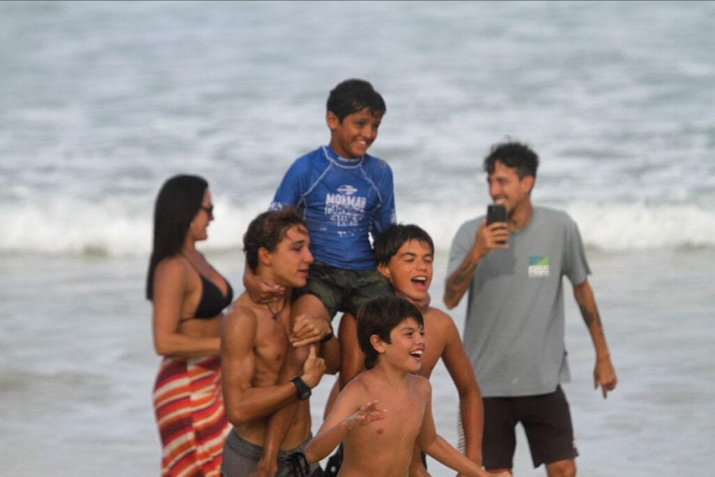 Imagens do Circuito Storm Kids 2025 realizado na Praia da Ferrugem em Garopaba SC Foto Monkey 4