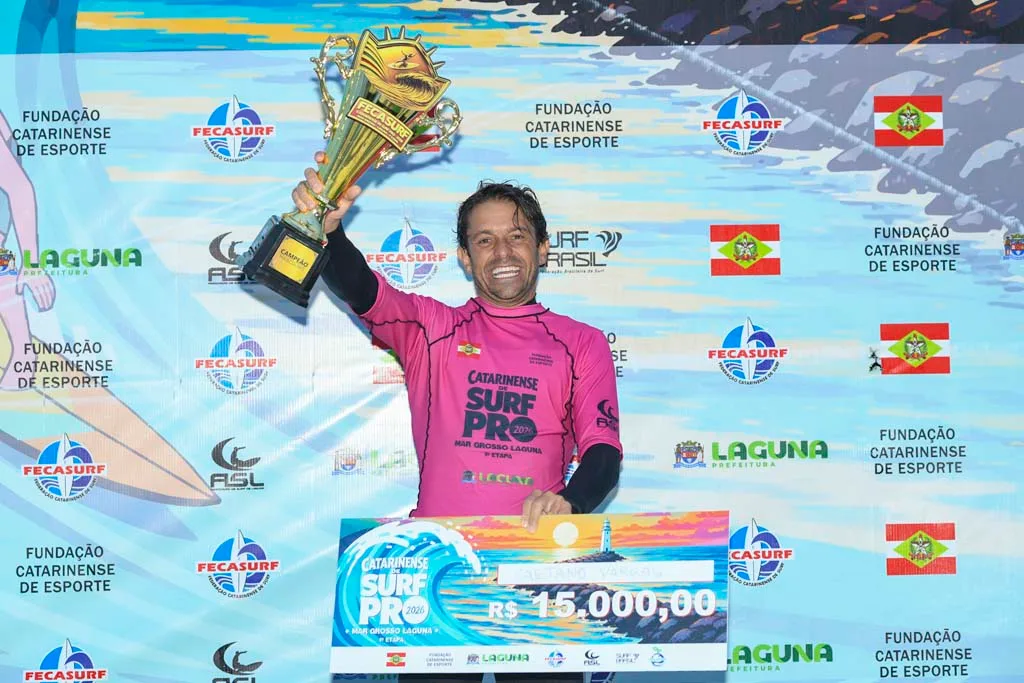 CAETANO VARGAS Podio CatarinenseProLaguna dia2 MarcioDavidPHOTO0112