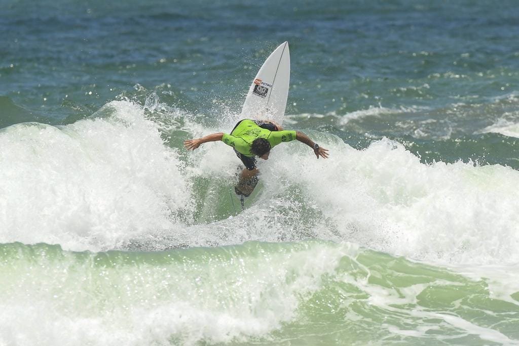 Peterson Crisanto PR Marcio David Fecasurf