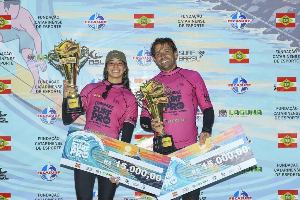 Campeoes em Laguna Marcio David Fecasurf